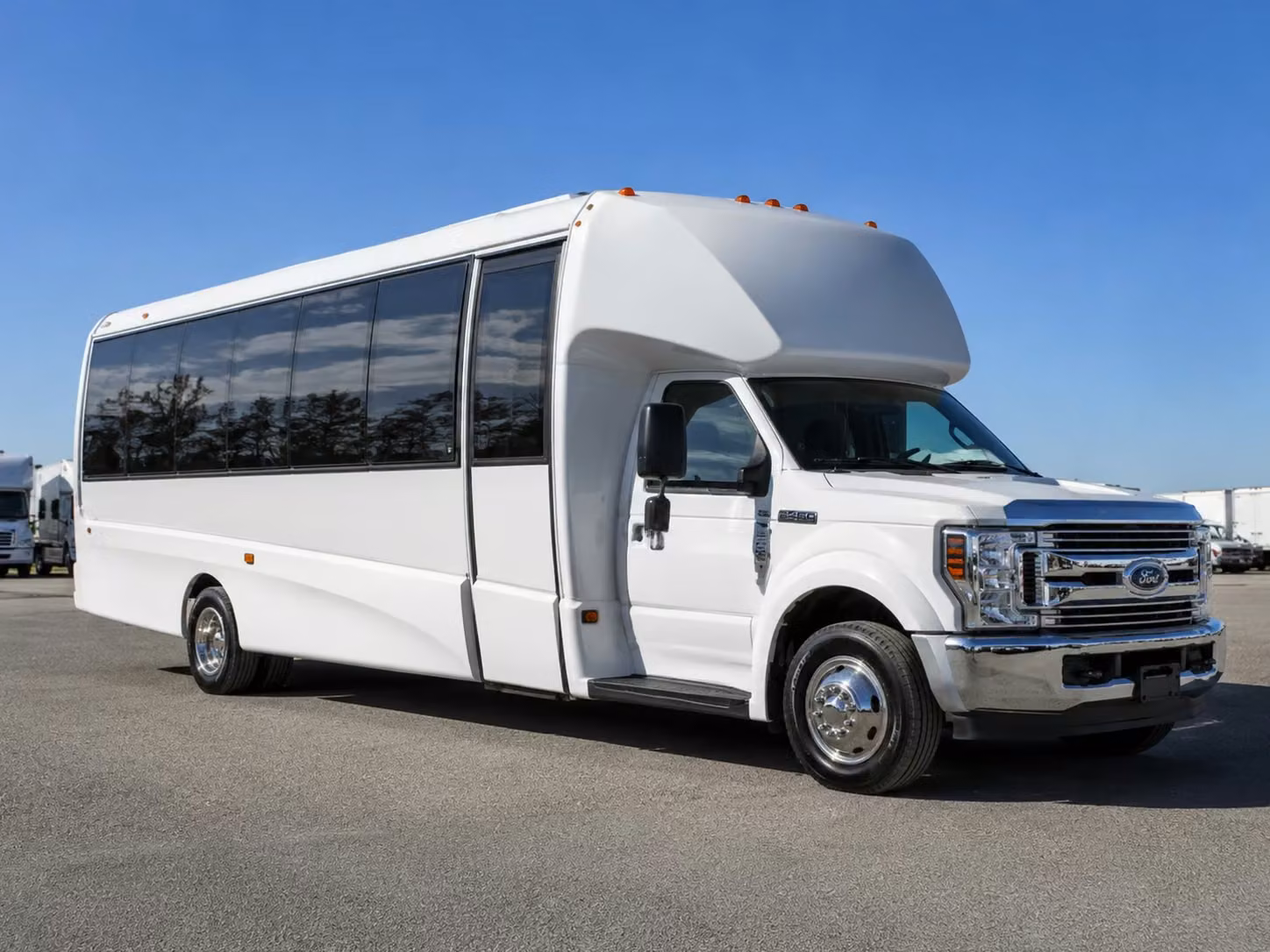 18 passenger minibus
